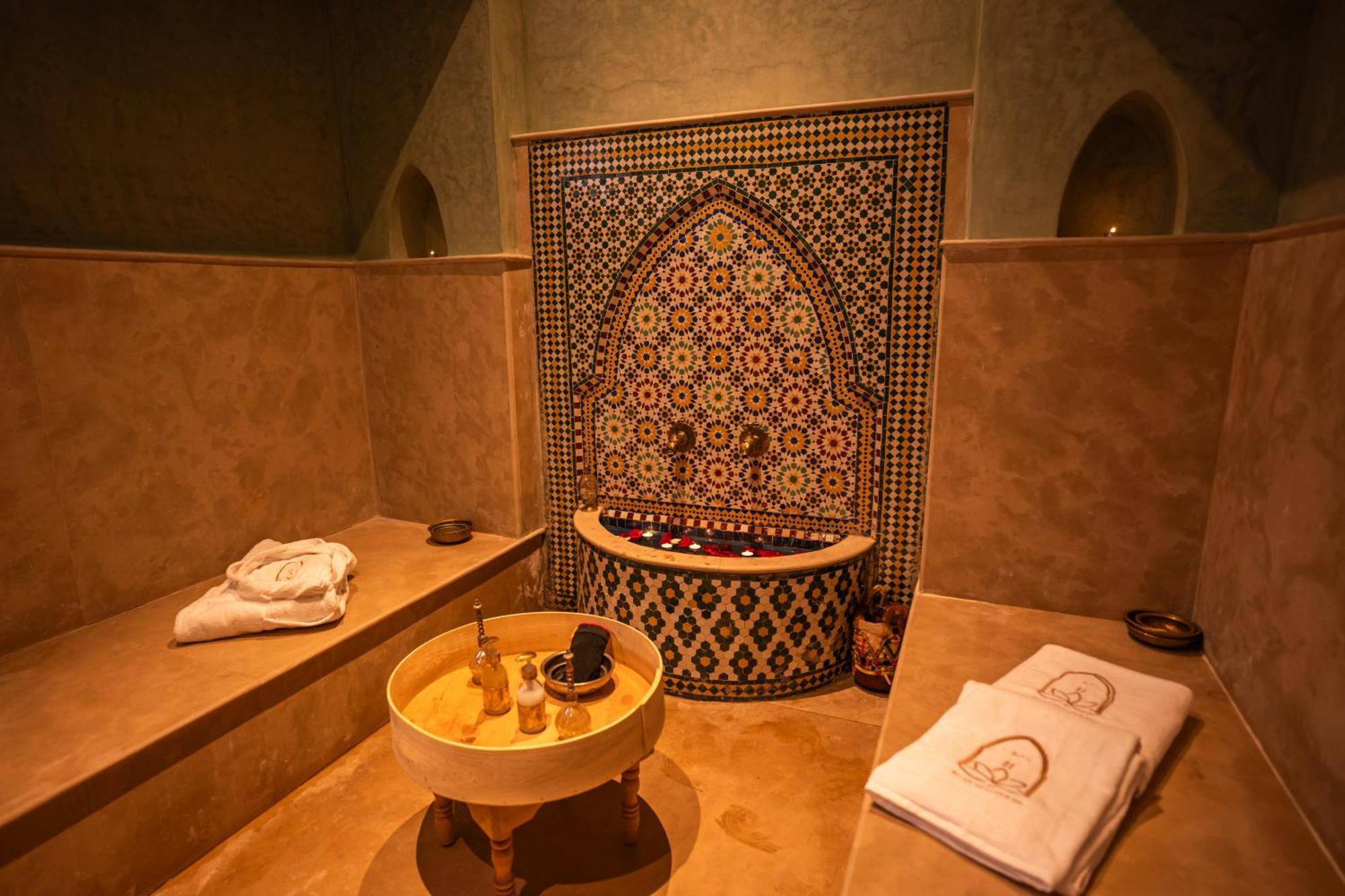 Palais Menzah & Spa Ouled Bouzid Exterior foto